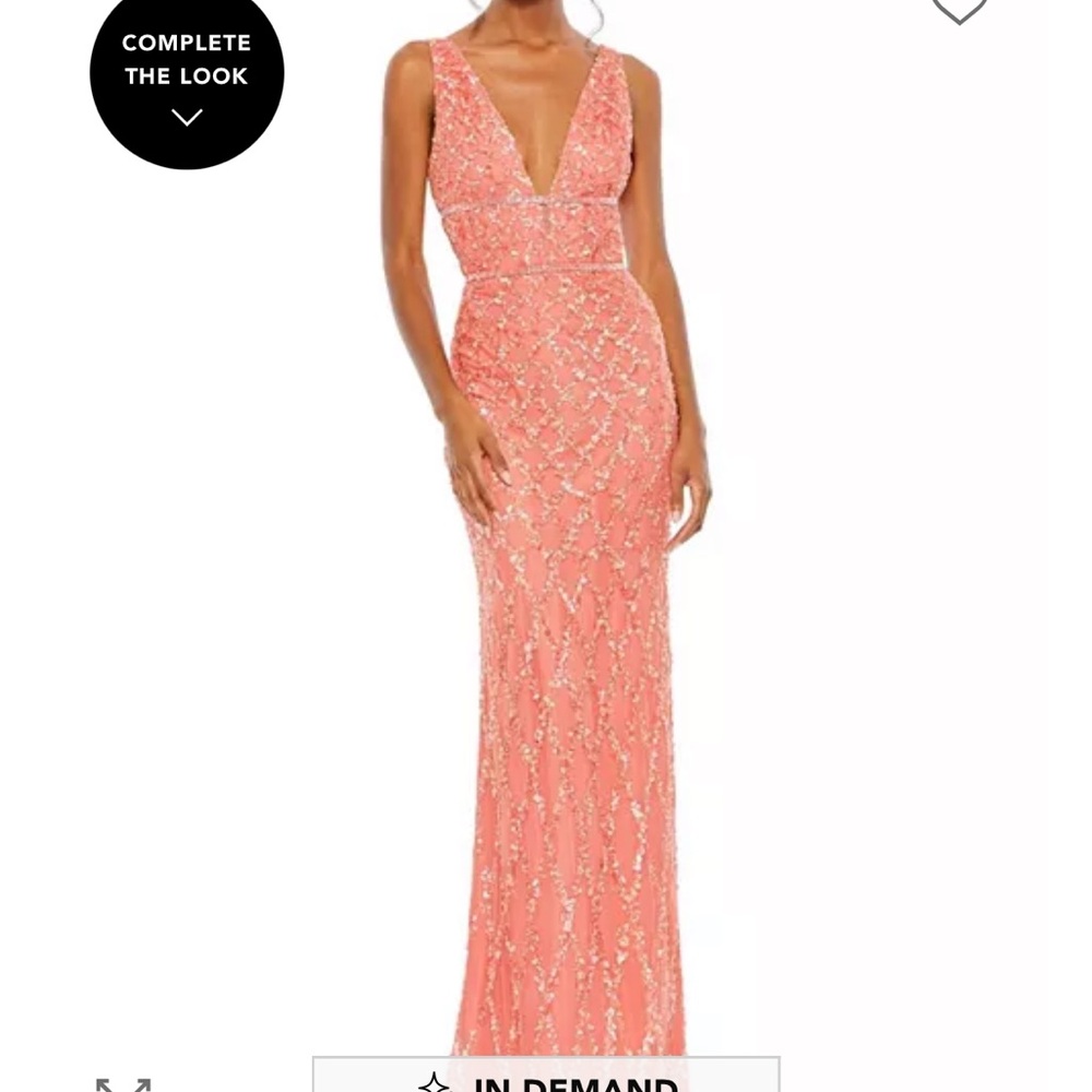 MAC DUGGAL Sequined Plunge Neck Sleeveless Column Gown